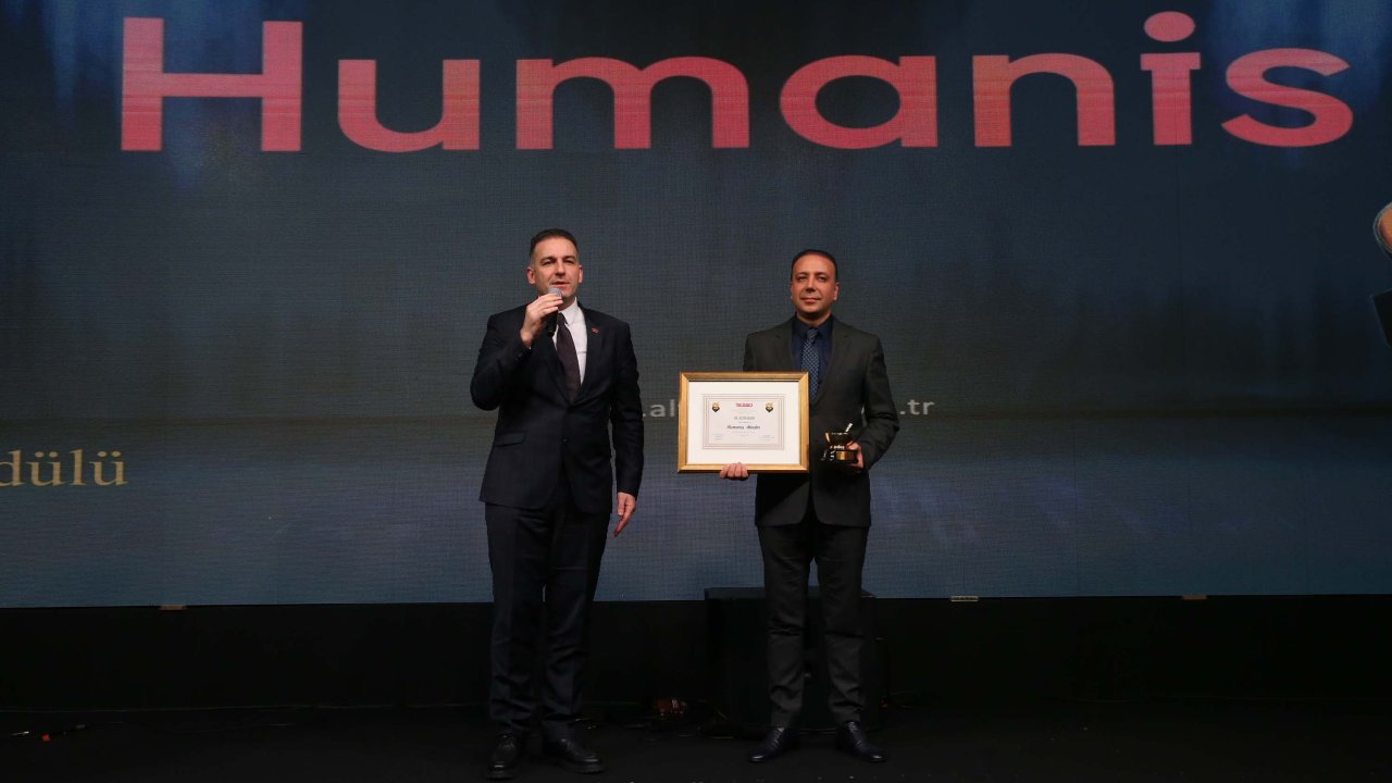 Humanis'e Altın Havan Ödülü