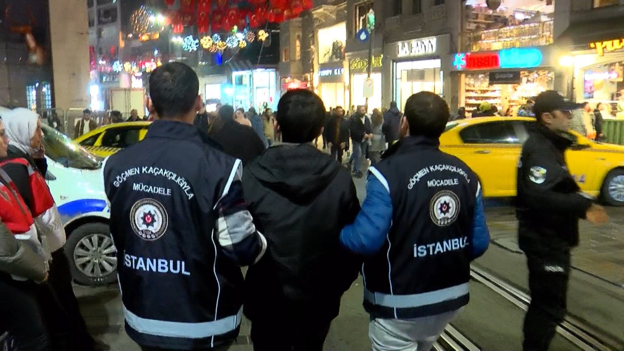 İstanbul'da kaçak göçmen operasyonu: Evlerini kiralayanlara para cezası