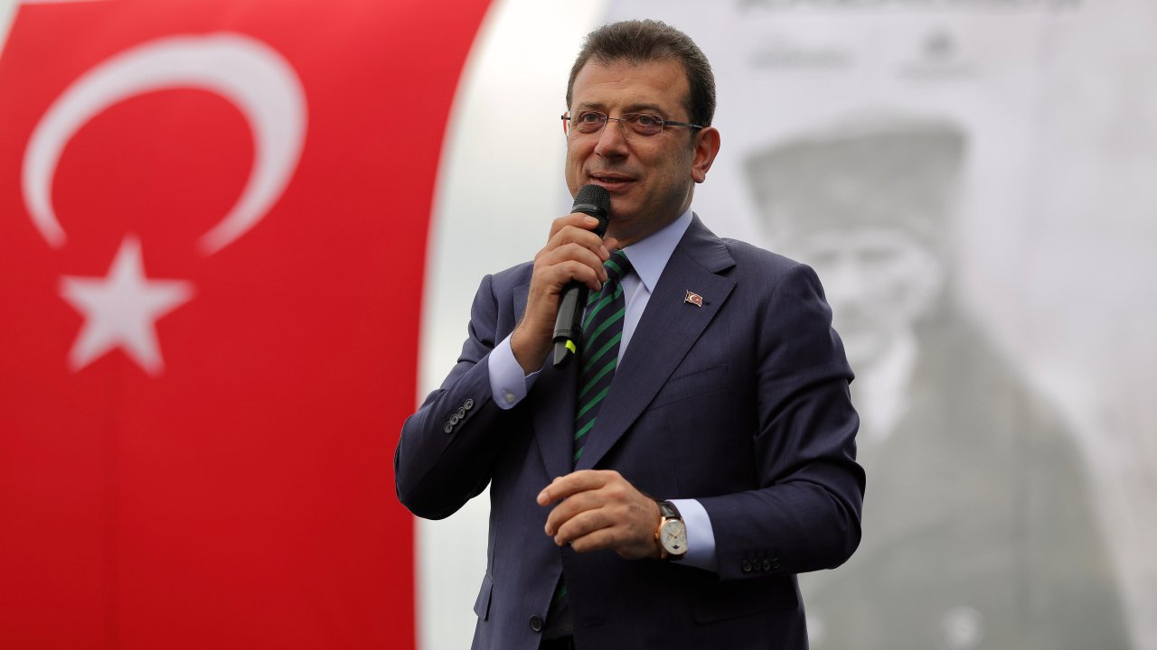 İmamoğlu'ndan Süper Kupa önerisi: 'Biri Galatasaray biri Fenerbahçe Müzesi'nde olsun'