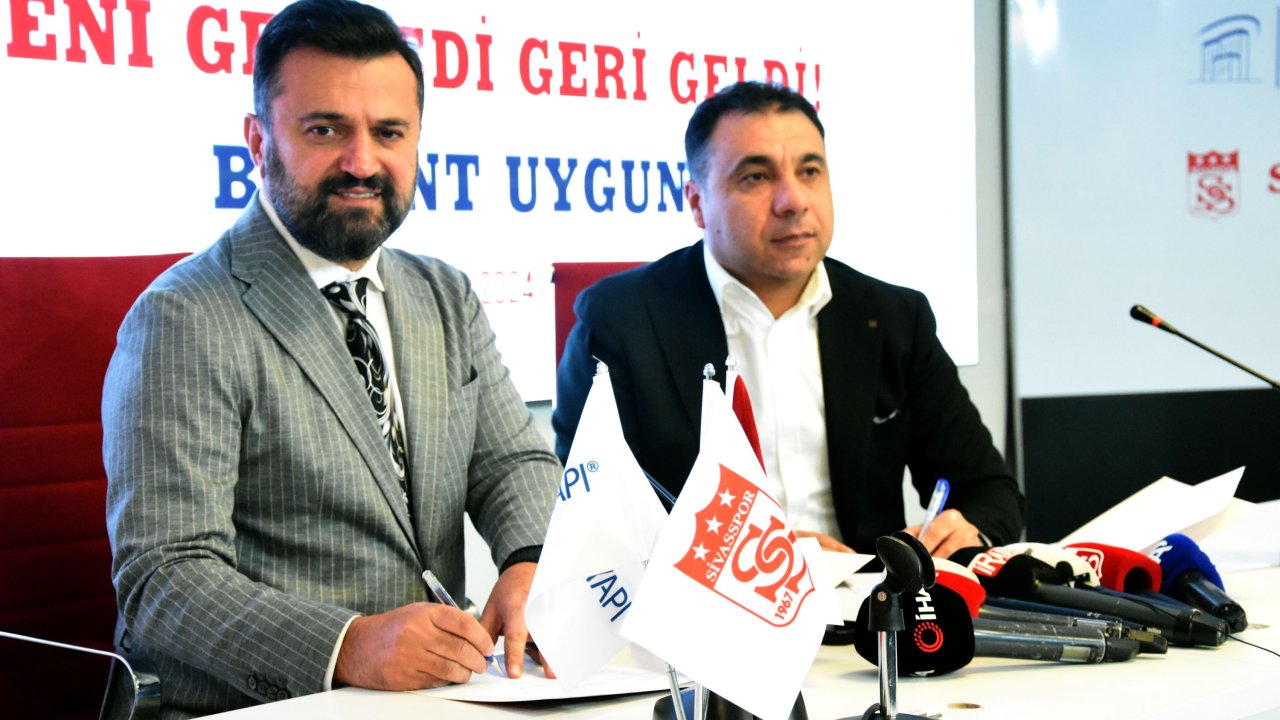 Sivasspor, Bülent Uygun ile sözleşme imzaladı