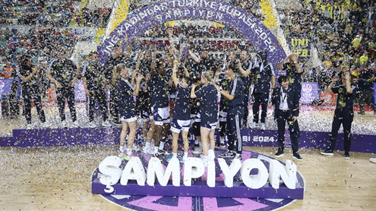 Kadınlar Türkiye Kupası'nda şampiyon Fenerbahçe