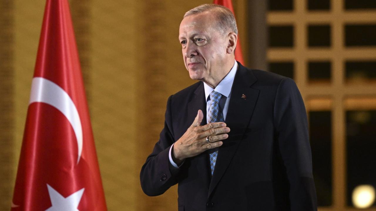 Erdoğan: İnançlar ve semboller üzerinden pis bir oyun oynanmaktadır