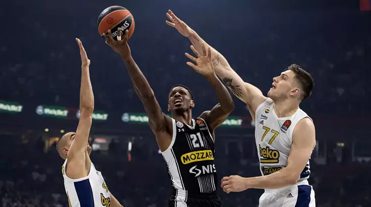 Fenerbahçe Beko Partizan'ı ağırlıyor