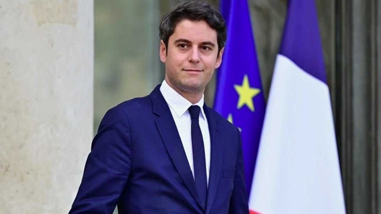 Fransa'da Gabriel Attal ülkenin en genç başbakanı oldu