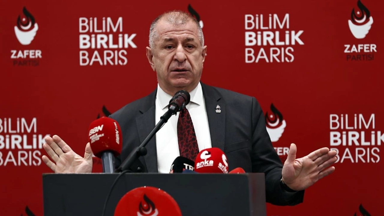 Ümit Özdağ partisinin İstanbul adayını açıkladı: Aday tanıtım toplantılarını iptal eden AK Parti ve CHP'ye çıkıştı