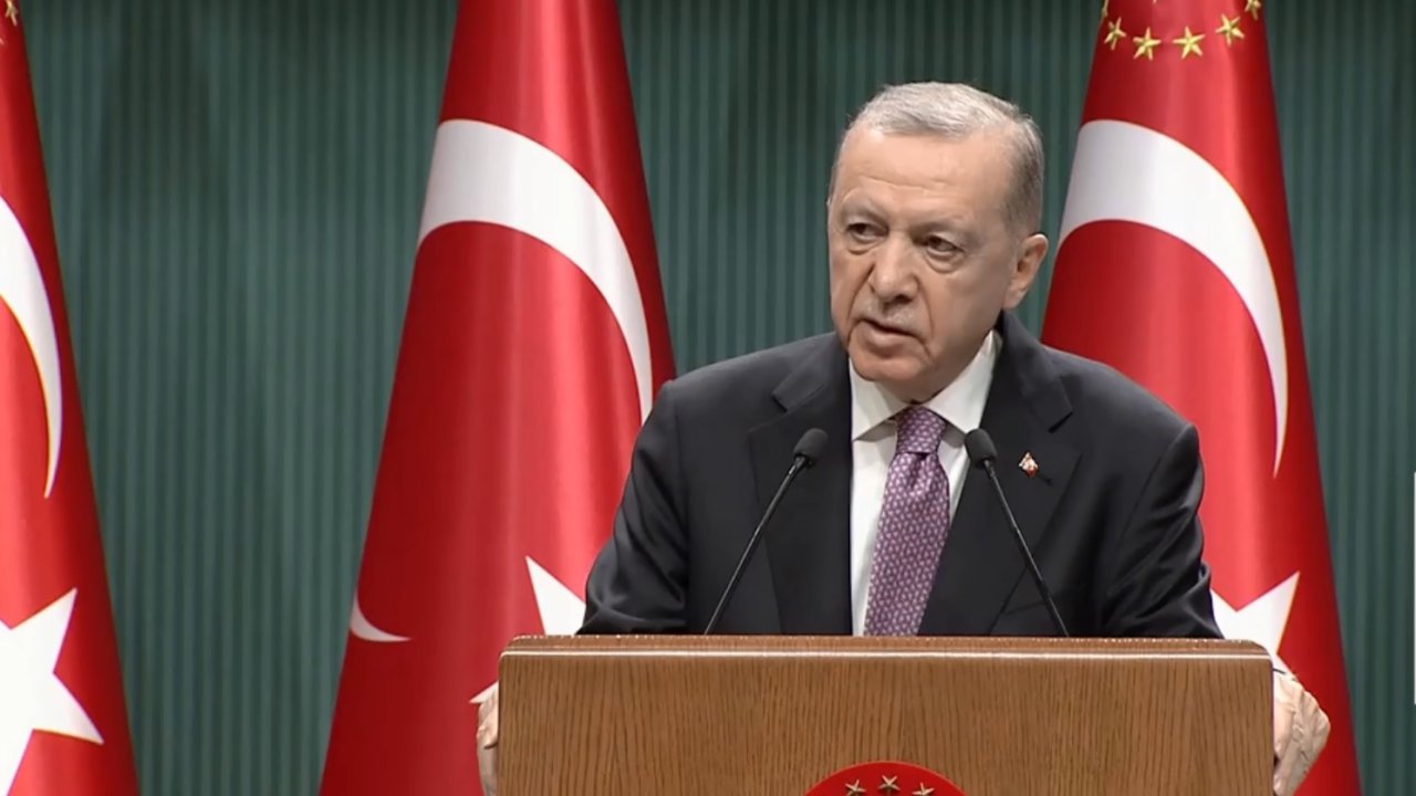Erdoğan'dan saldırıyla ilgili açıklama: 'Seçim sürecini zehirleme çabalarına müsaade etmeyeceğiz'