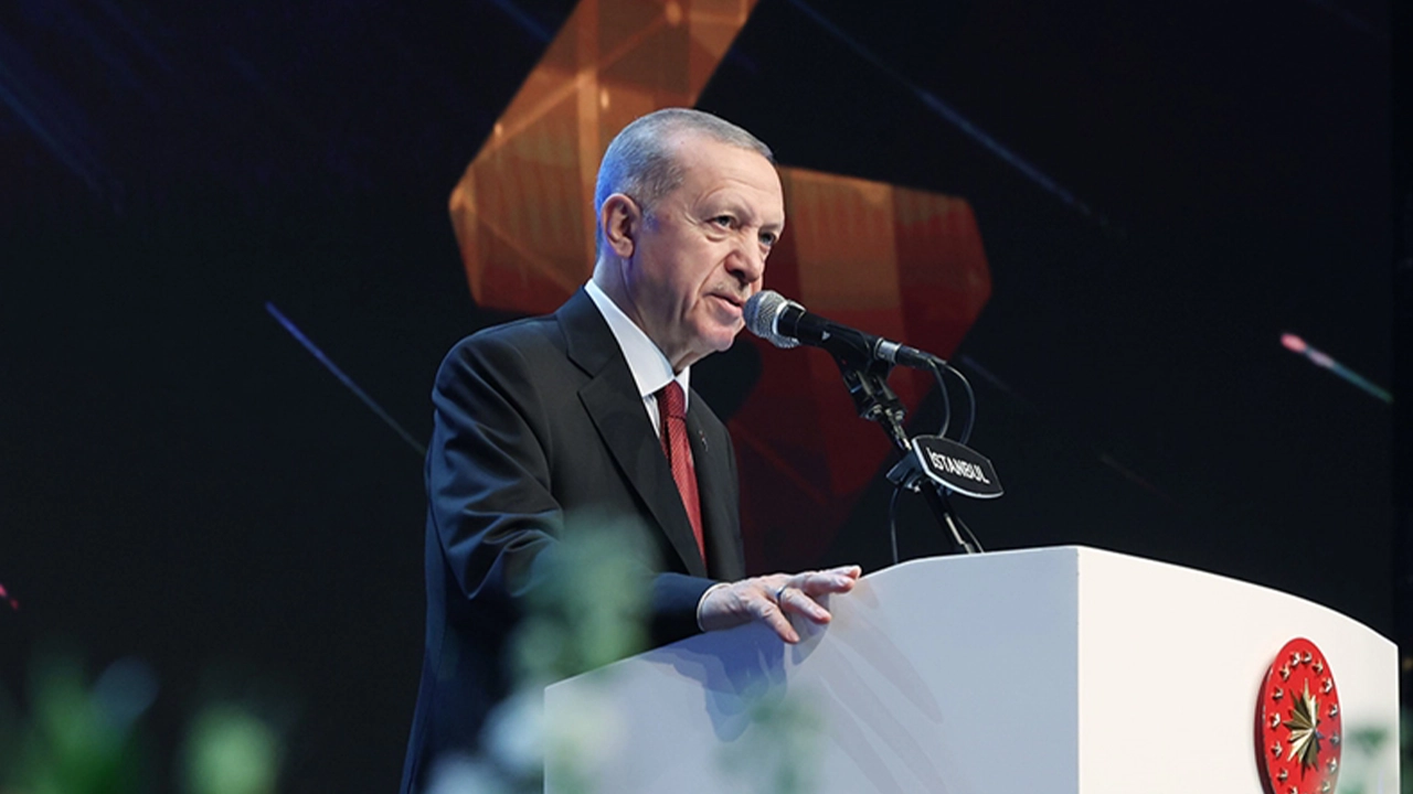 Cumhurbaşkanı Erdoğan açıkladı: AK Parti'nin İstanbul ilçe belediye başkan adayları belli oldu