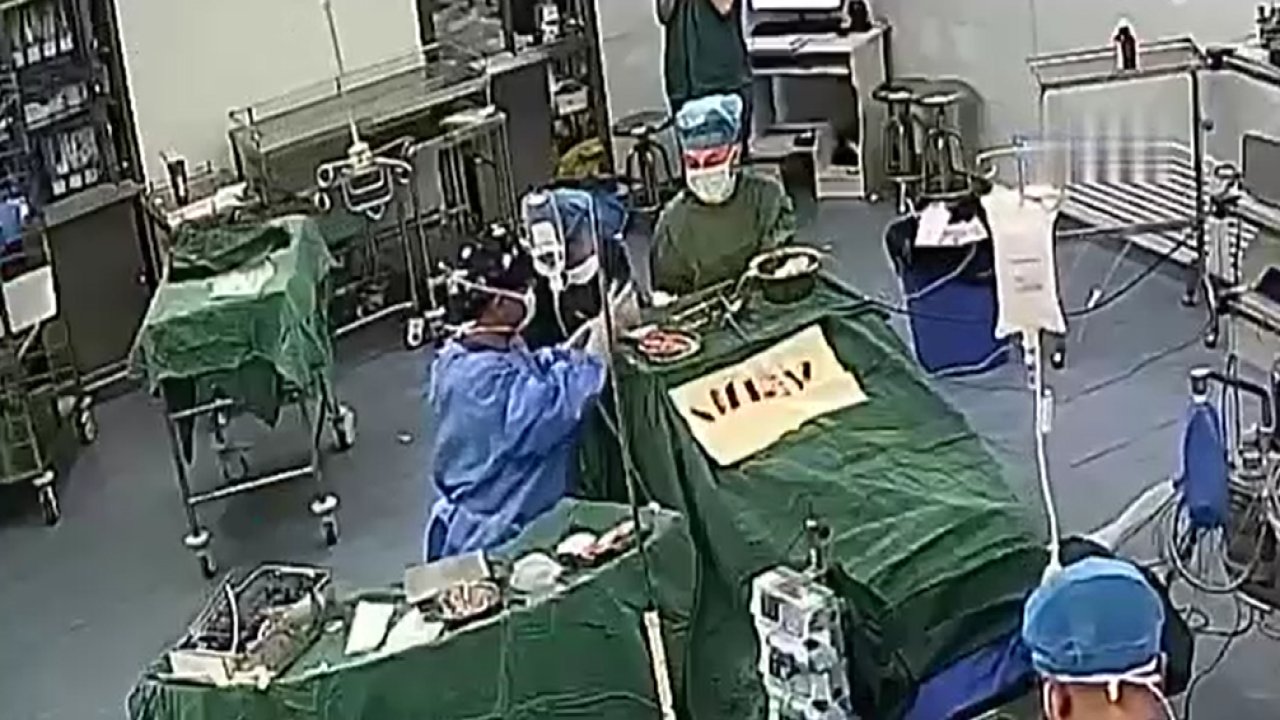 Kırgızistan depremine beyin ameliyatında yakalandılar!