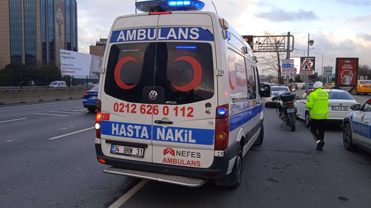 Ambulans trafik denetimine takıldı, ceza yedi!