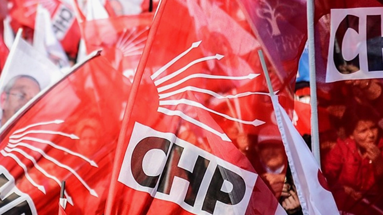 CHP'li belediye başkanı adaylıktan çekildi