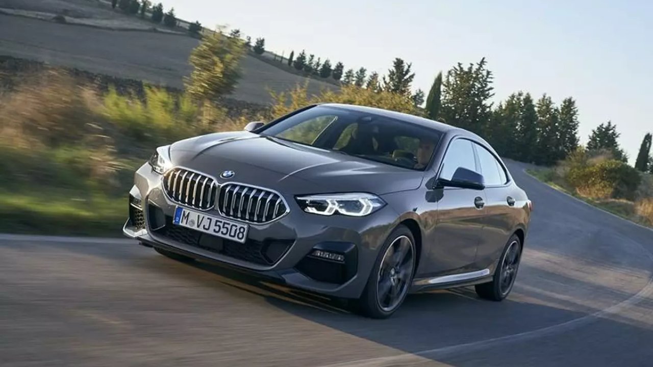 2024 Şubat BMW fiyatları 118, 216, 220, 320, 520, 330, 420, 740 kaç bin TL?