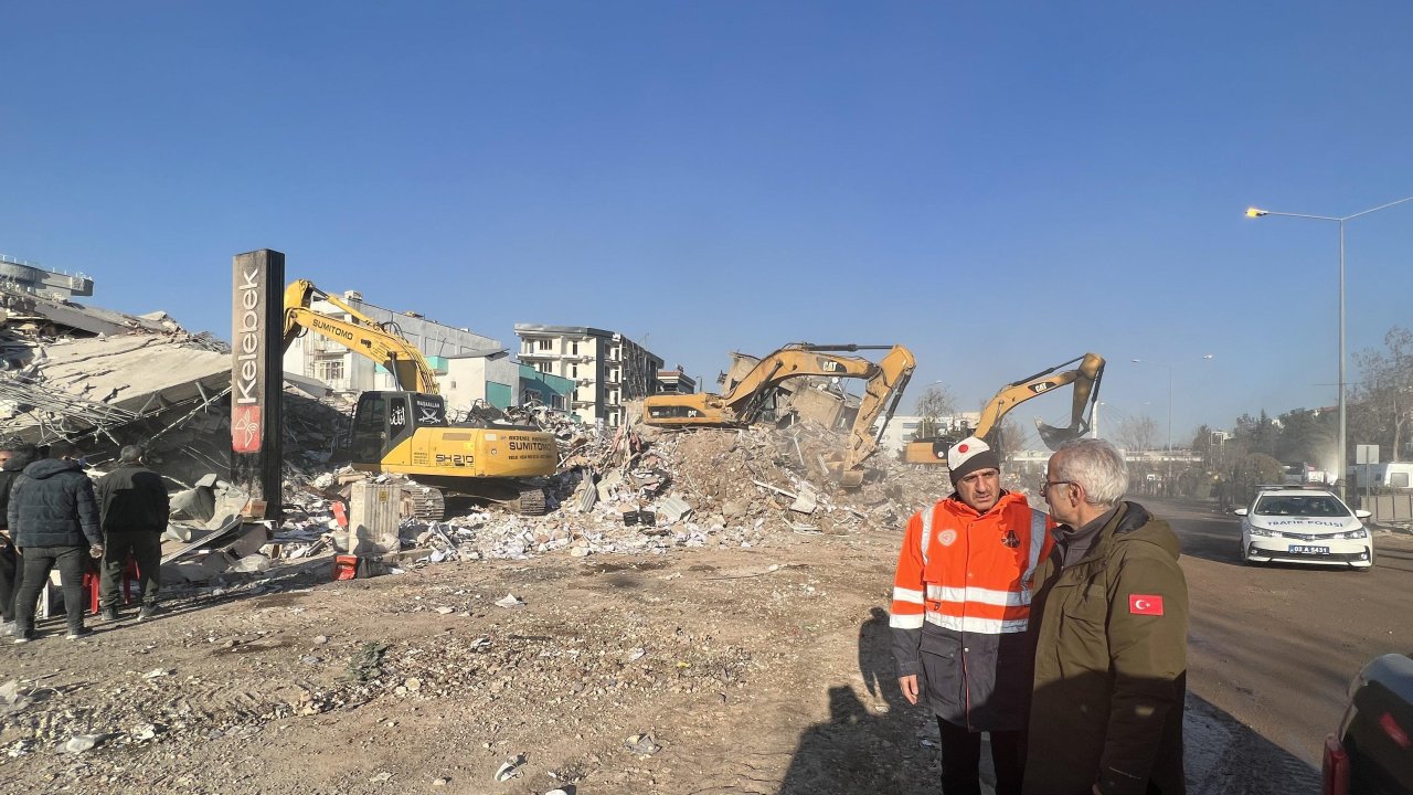 Bakan Uraloğlu duyurdu: Deprem bölgesi için 35,43 milyar lira harcanacak