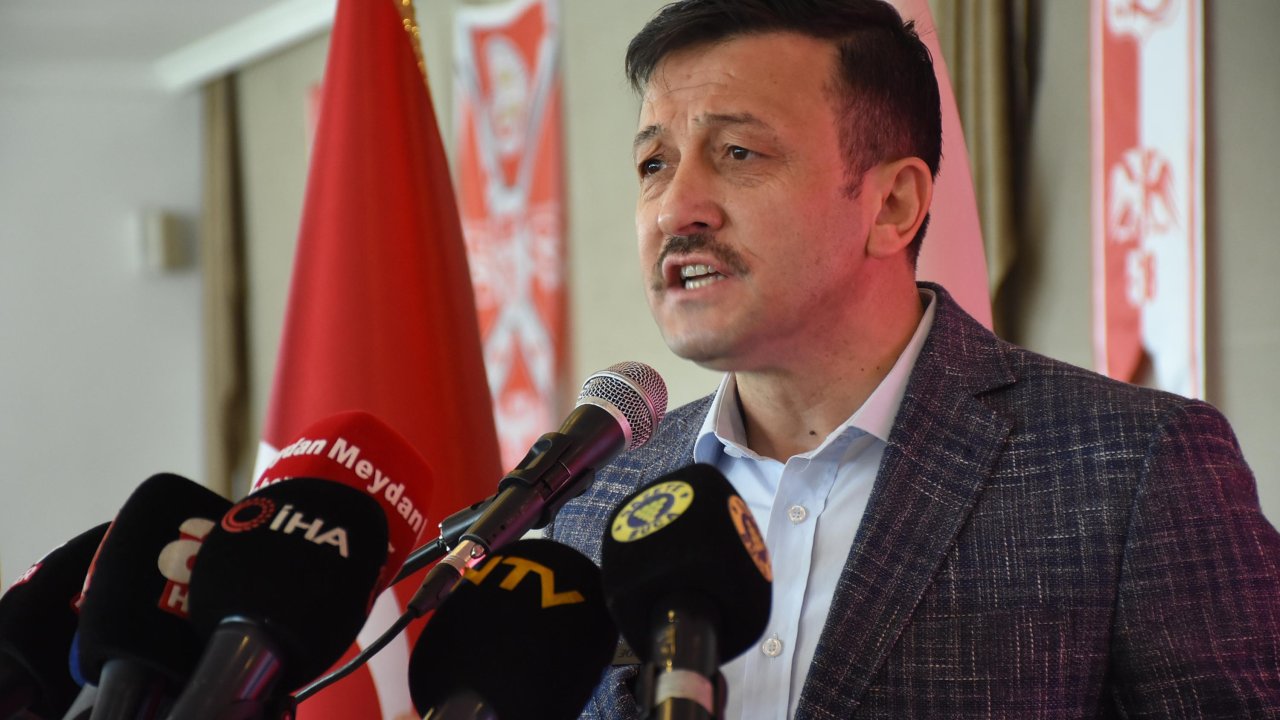 AK Parti'nin İzmir adayı Hamza Dağ'dan yüzde 50 indirim sözü: 'Vatandaşlarımızın bütçesine nefes aldıracak'