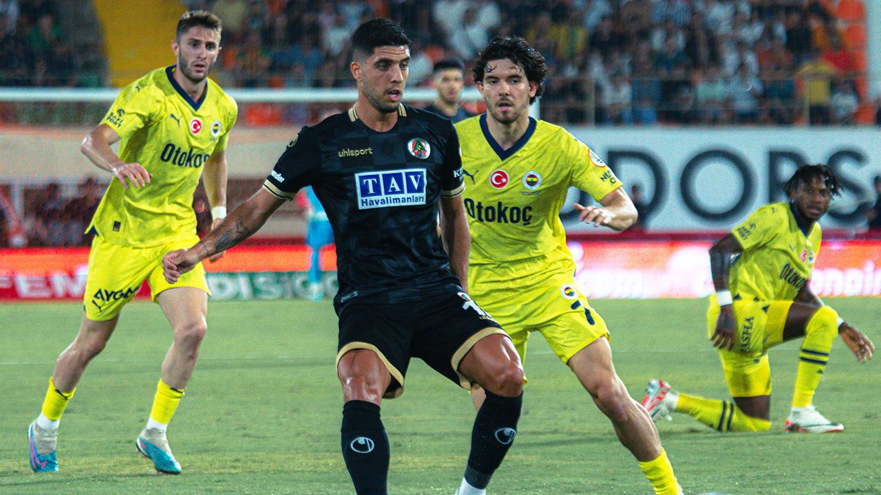 Fenerbahçe Alanyaspor'u ağırlayacak