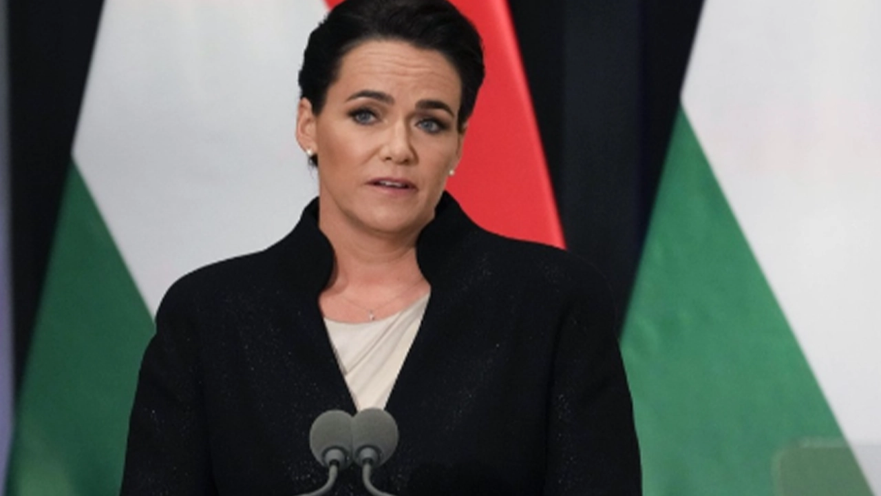Çocuk istismarından hüküm giymiş kişiyi affeden Macaristan cumhurbaşkanı istifa etti: 'Hata yaptım'