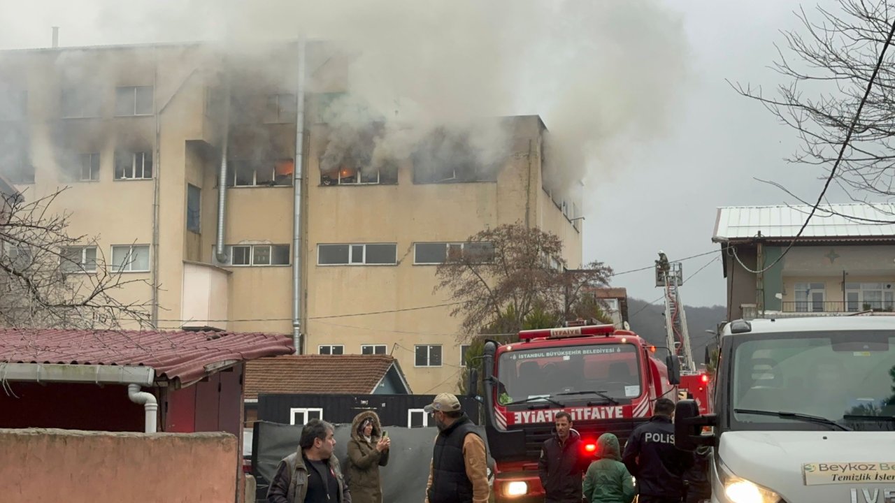 Beykoz'a fabrikada yangın: Çok sayıda ekip sevk edildi