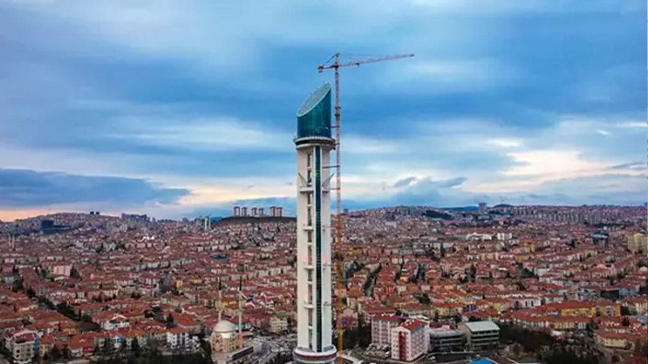 Birçok kez yapımı durdurulmuştu: Atatürk Cumhuriyet Kulesi 21 yıl sonra açılıyor