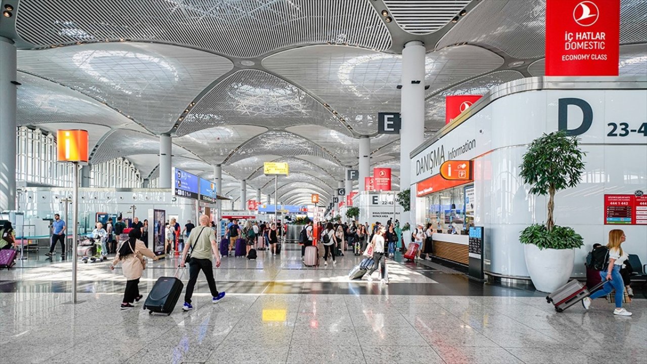 İstanbul havalimanlarında yolcu sayısı arttı