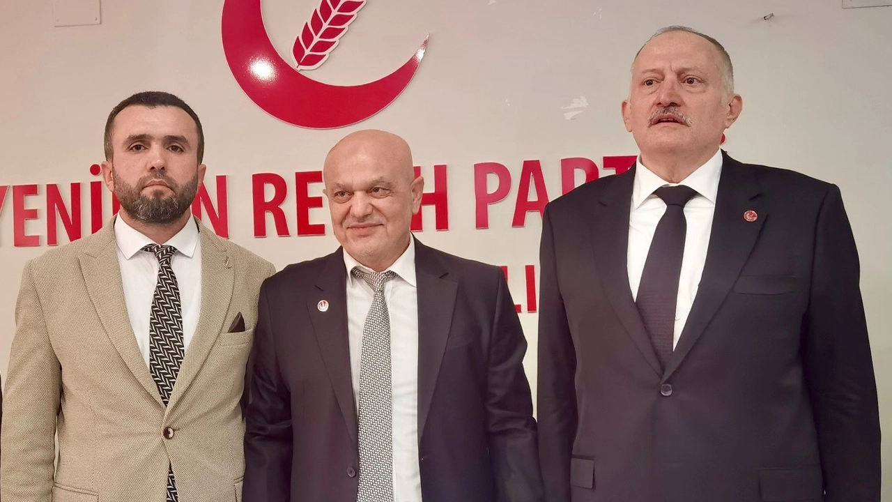 Eski AK Partili isim Yeniden Refah'tan aday oldu