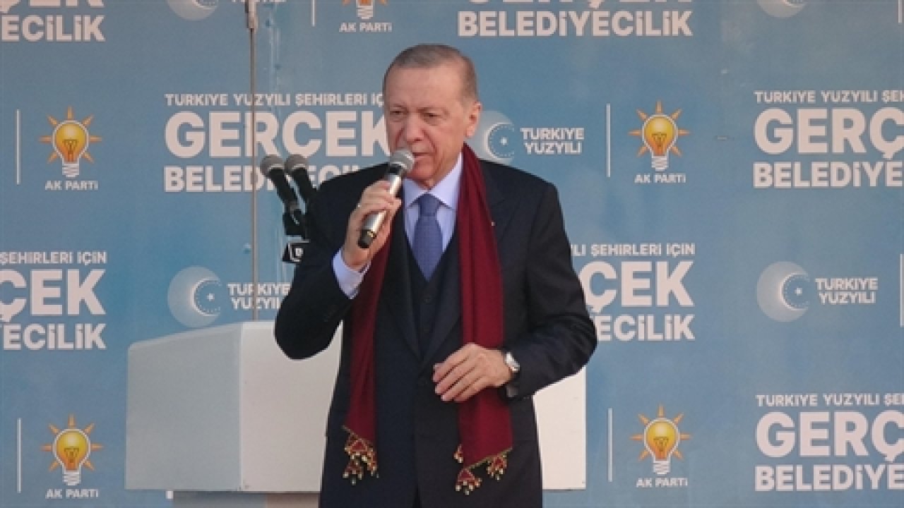 Cumhurbaşkanı Erdoğan: Kimin kiminle yürüdüğü tam bir muamma