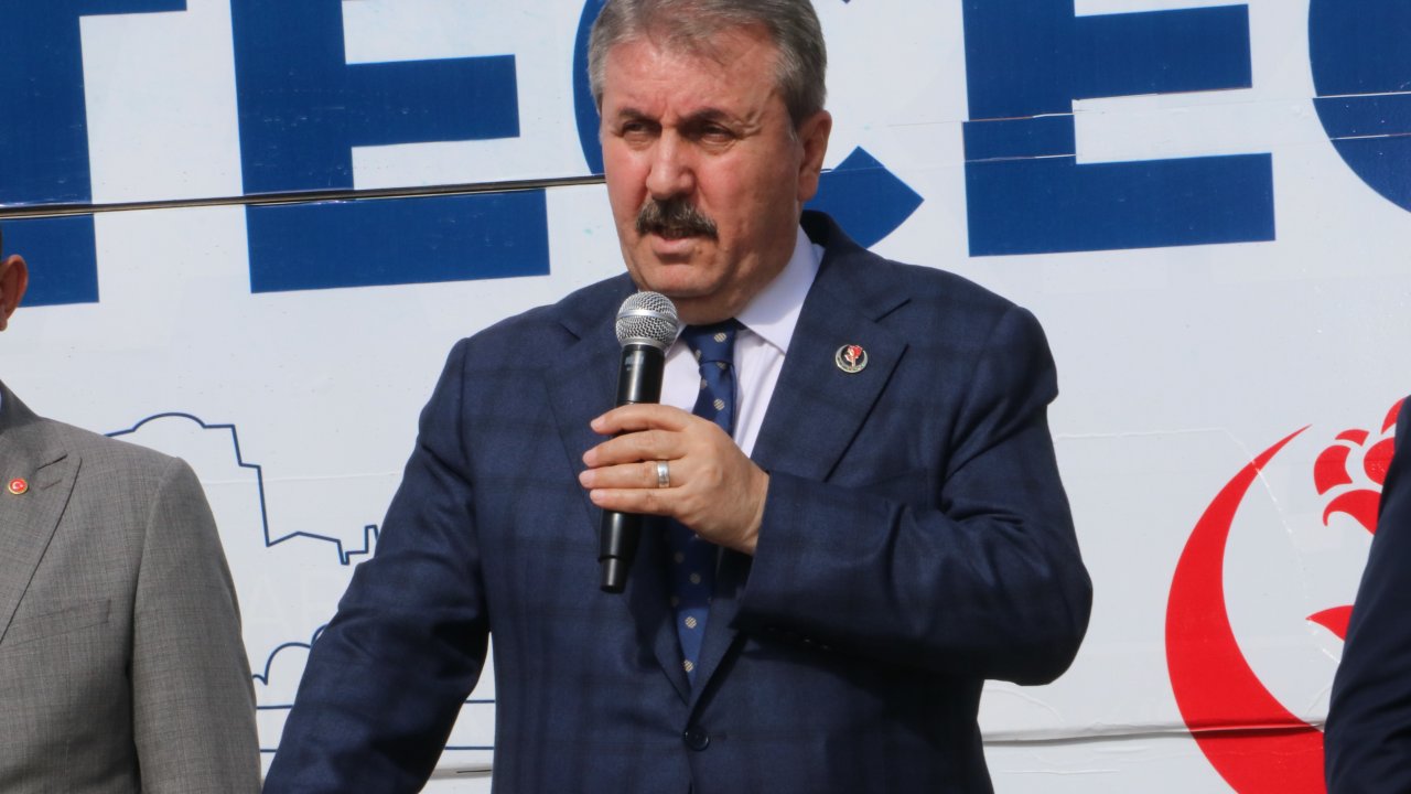 BBP lideri Mustafa Destici Bala'da konuştu: 'Anketlerde önde gidiyoruz'