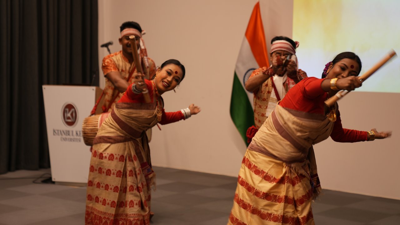 İstanbul Kent Üniversitesi’nde Hindistan Kültür Günü etkinliği