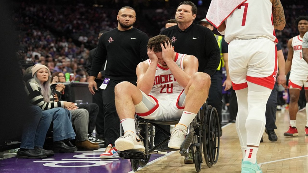 Alperen Şengün sakatlandı! Tekerlekli sandalye ile sahadan çıktı!