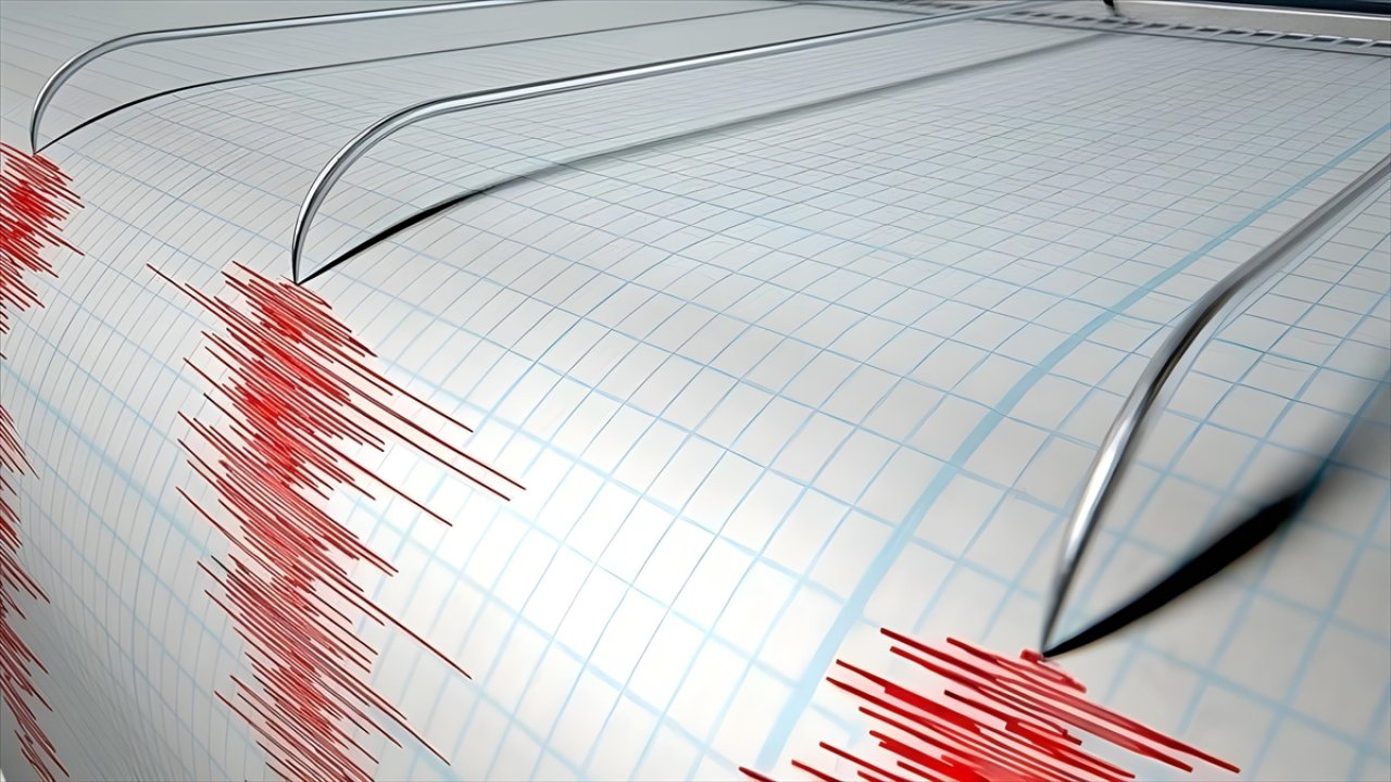Yunanistan’da 5.7 büyüklüğünde deprem