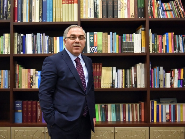 Fatih'in yeni belediye başkanı Mehmet Ergün Turan