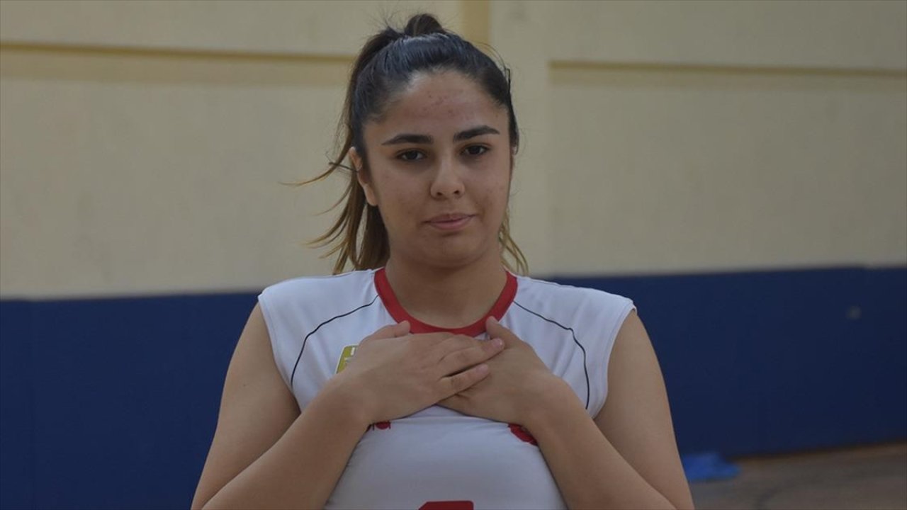 Golbol Kadın Milli Takımı oyuncusu başarısını sırrını anlattı