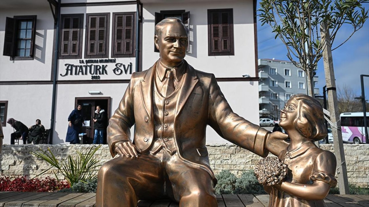 Atatürk'ün Selanik'te doğduğu evin benzeri ziyaretçilerini bekliyor