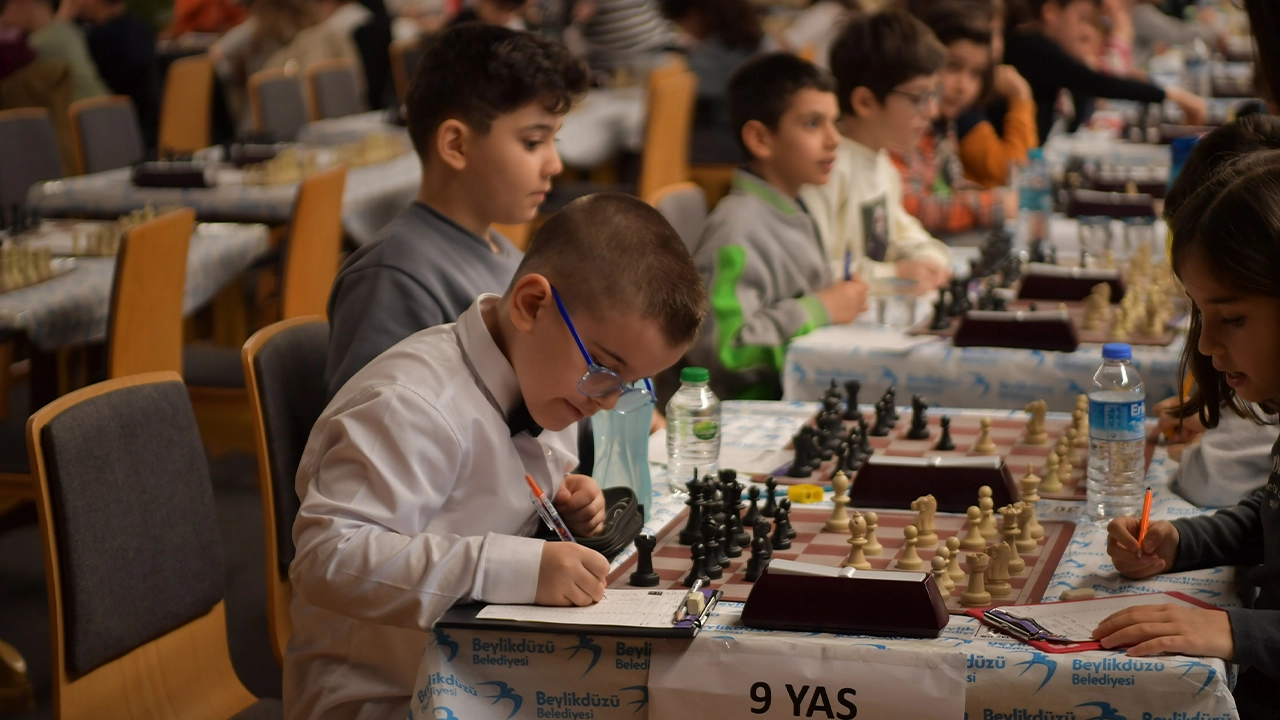 ‘Çanakkale Geçilmez Ödüllü Satranç Turnuvası’ sona erdi