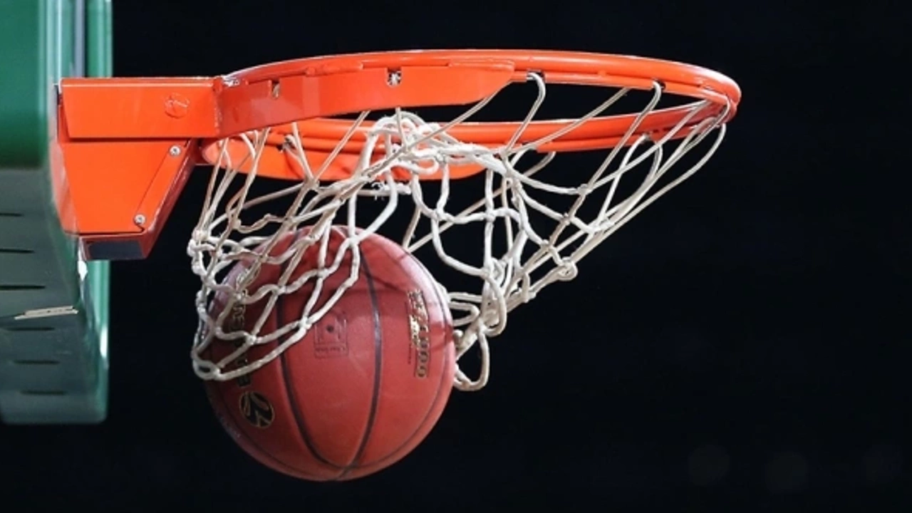Basketbol Süper Ligi'nde ilk finalist Anadolu Efes