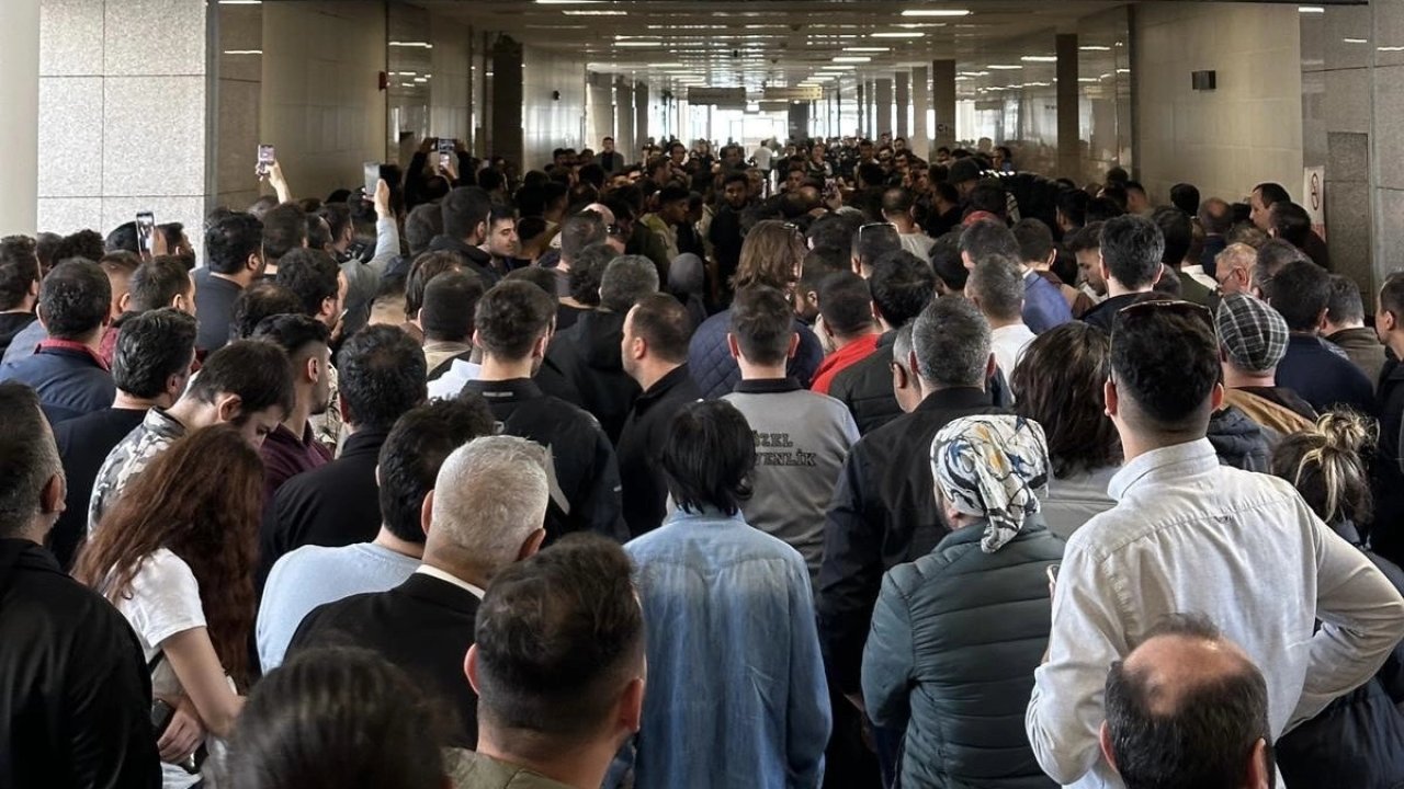 Martı TAG davasında binlerce sürücüden adliye koridorlarında destek