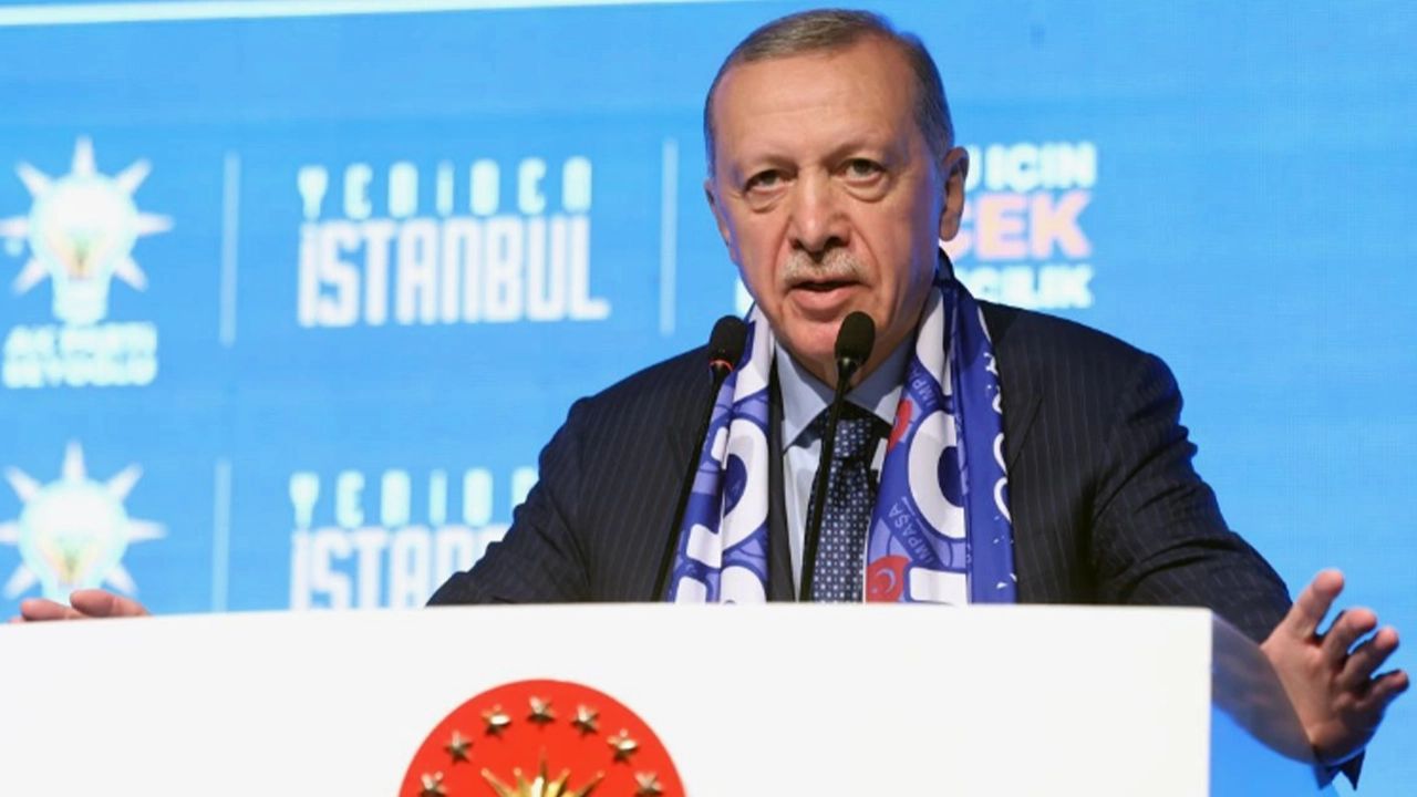 Cumhurbaşkanı Erdoğan'ın balkon konuşması ertelendi: Ne zaman açıklama yapacak?