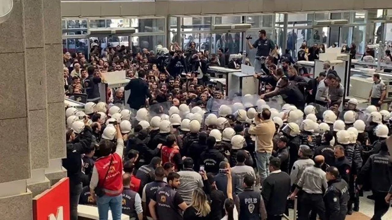 Çağlayan Adliyesi'nde "Van" protestosu: 14 kişi gözaltında