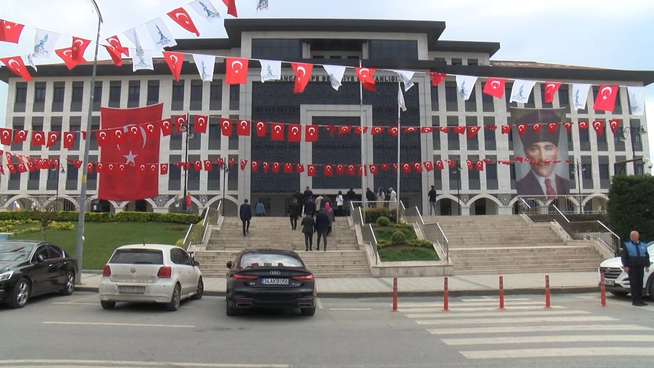 Sancaktepe Belediyesi'ndeki jakuzi iddialarına AK Partili Akpınar'dan açıklama geldi