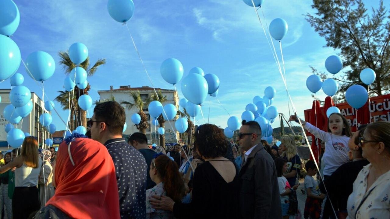 Balonlar, kampanyası tamamlanan SMA'lı Umut için uçuruldu