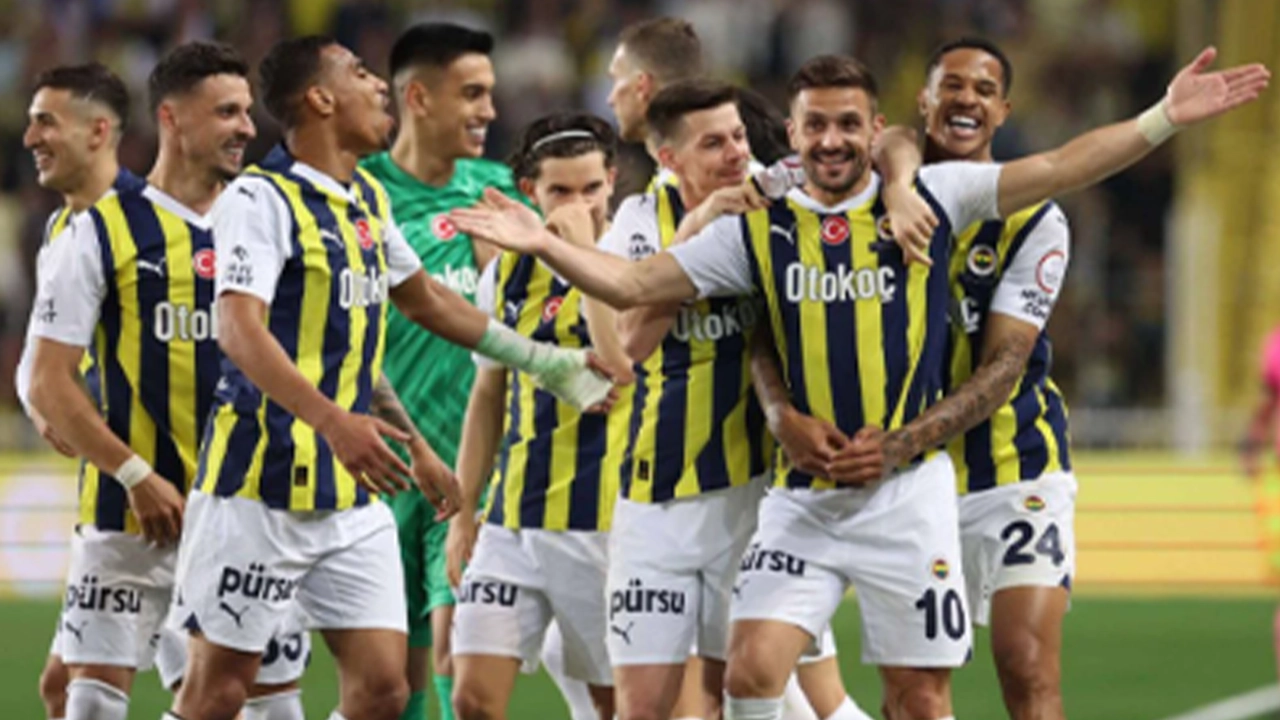 Olympiacos - Fenerbahçe karşılaşmasında ilk 11’ler belli oldu