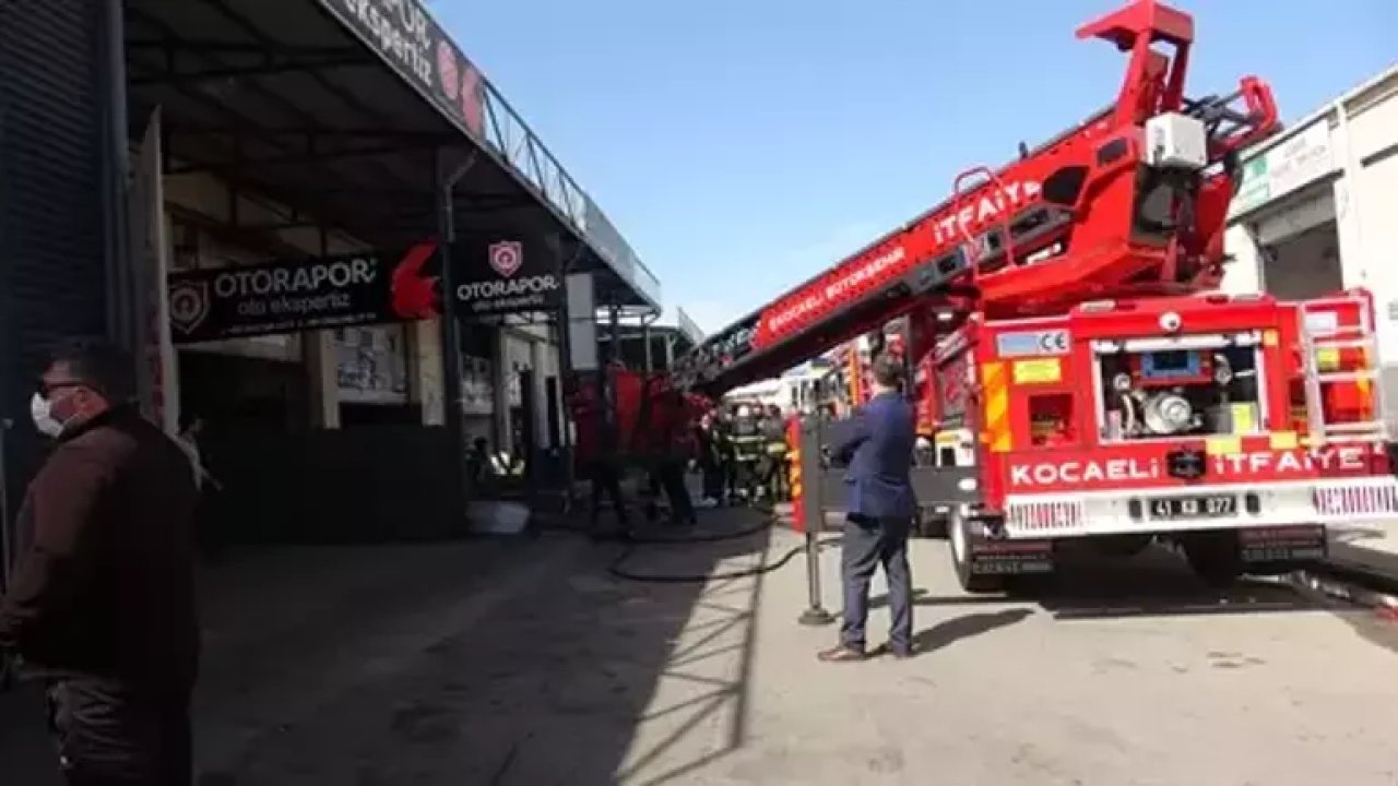 Sanayi sitesinde yangın: 4 iş yeri zarar gördü!