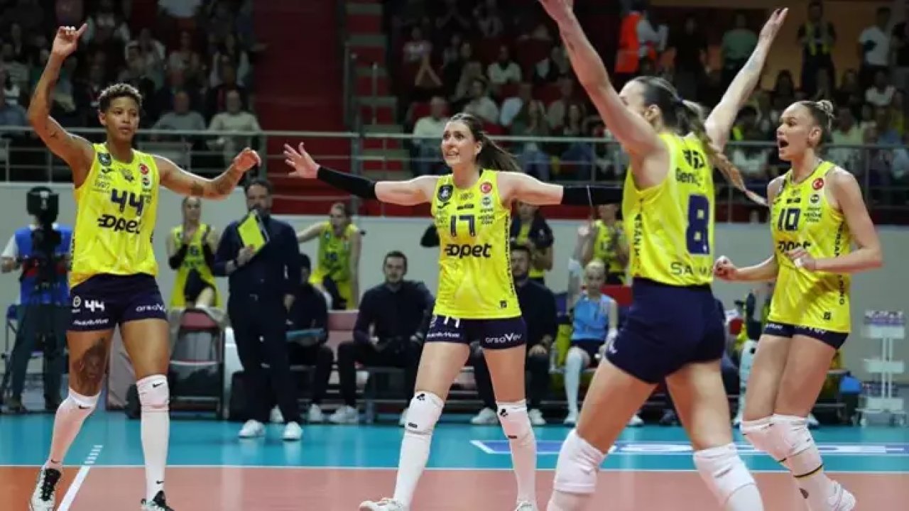 Fenerbahçe Opet şampiyonluk için sahaya çıkıyor