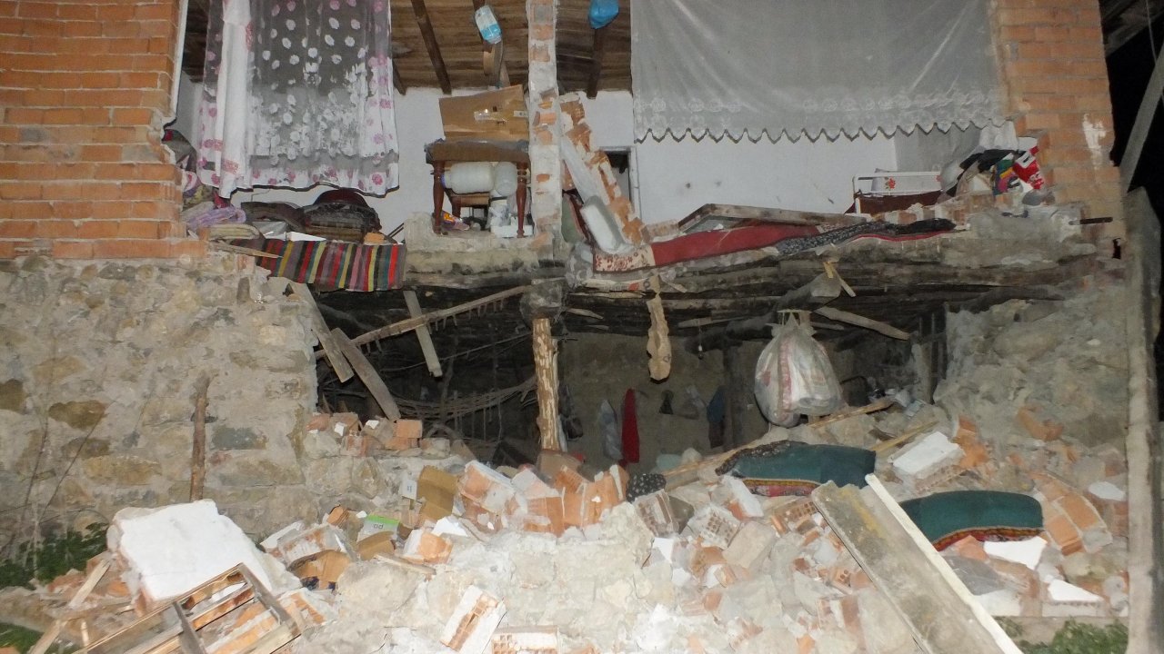 Tokat depremi Yozgat'ı da vurdu!