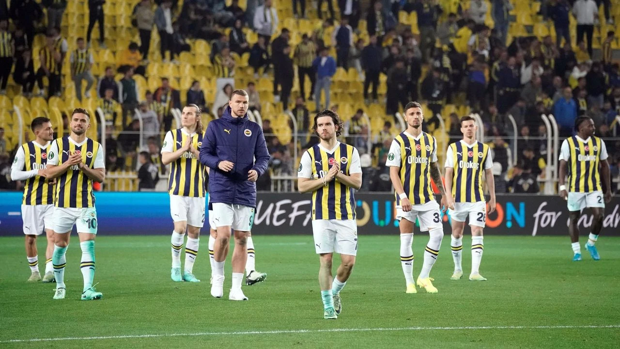 Fenerbahçe'de hedef İsmail Kartal ve yönetim!