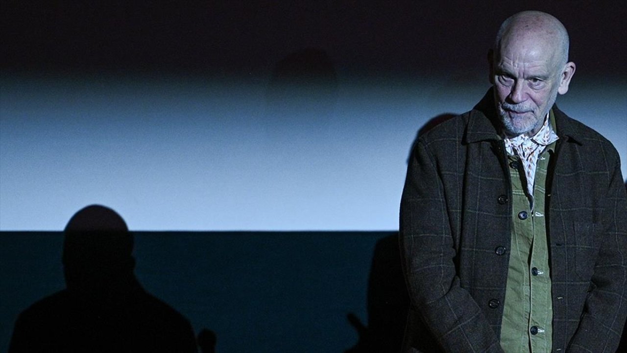 Oyuncu John Malkovich Zorlu PSM'de sahne alacak