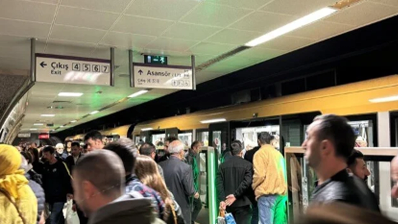 İstanbul'da metro arızası: Seferlerde aksama yaşandı