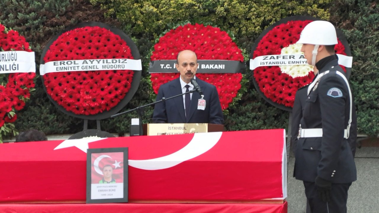 Şehit Emrah Büke için İstanbul İl Emniyet Müdürlüğü'nde tören