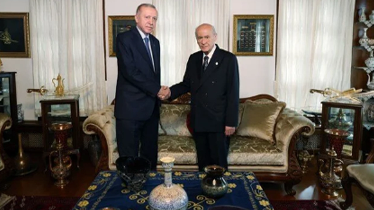 Cumhurbaşkanı Erdoğan ile Bahçeli'nin görüşmesi başladı