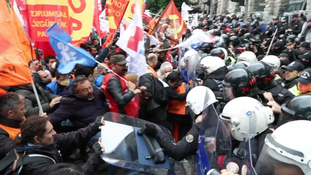 1 Mayıs'ta Taksim'e yürümek isteyenler ile polisin müdahalesi sırasında yeni görüntüler ortaya çıktı