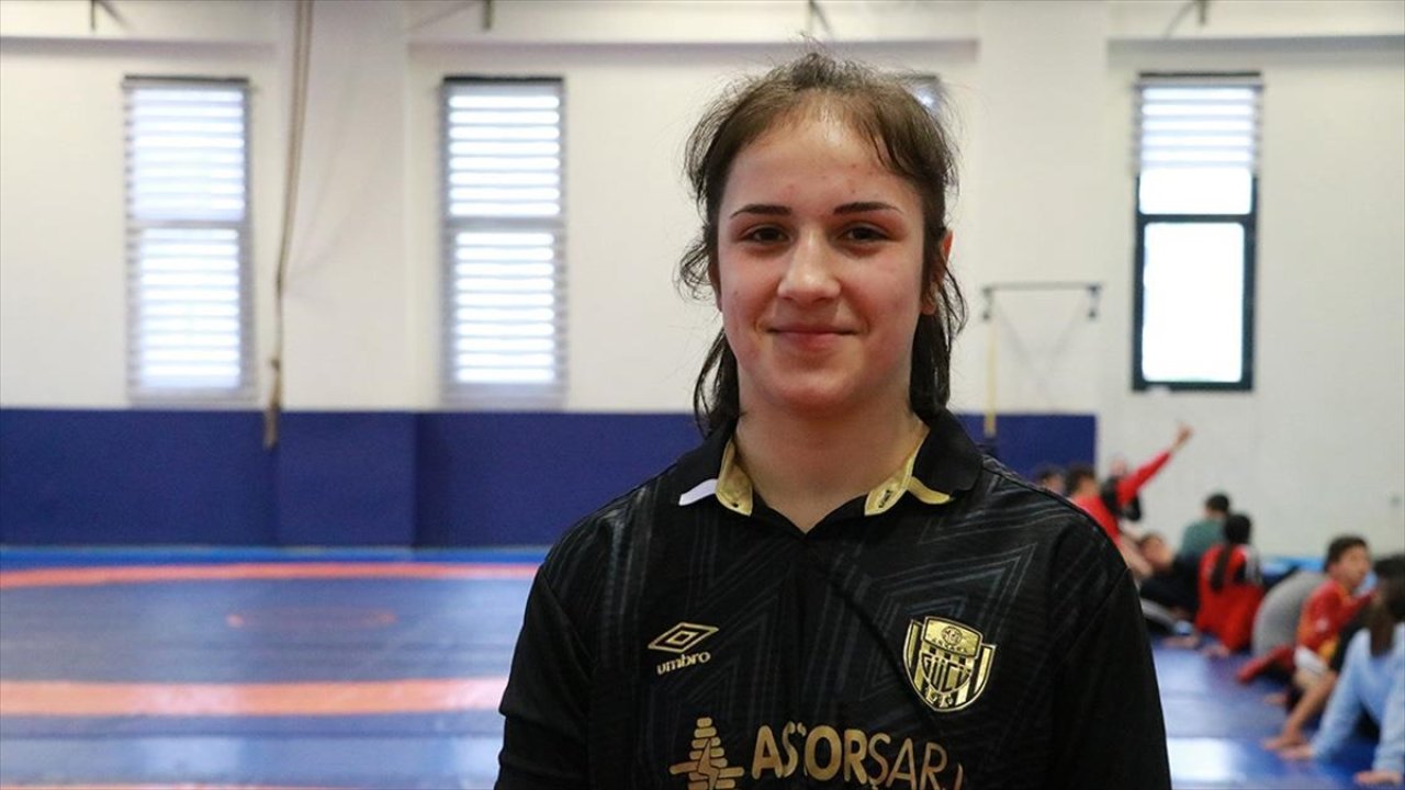 14 yaşındaki Esma Nur'un sıradaki hedefi Avrupa şampiyonu olmak