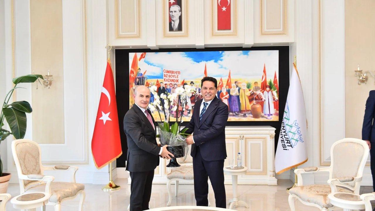 Hasan Akgün'den Esenyurt Belediye Başkanı Özer'e tebrik ziyareti